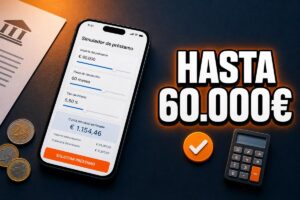 Un teléfono móvil muestra un simulador de préstamo en español con un importe de hasta 60.000 €, junto a una calculadora, monedas y un texto destacado que indica el límite del préstamo.